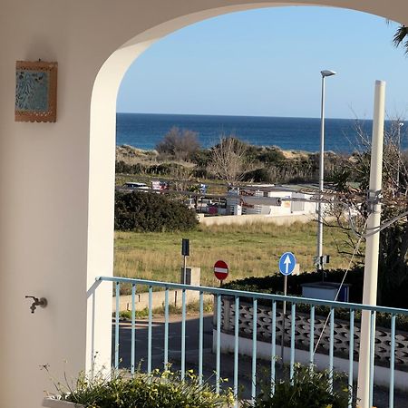 Ferienwohnung Trilo Superior Con Terrazzo Vista Mare A Pescoluse Marina Di Pescoluse Exterior foto